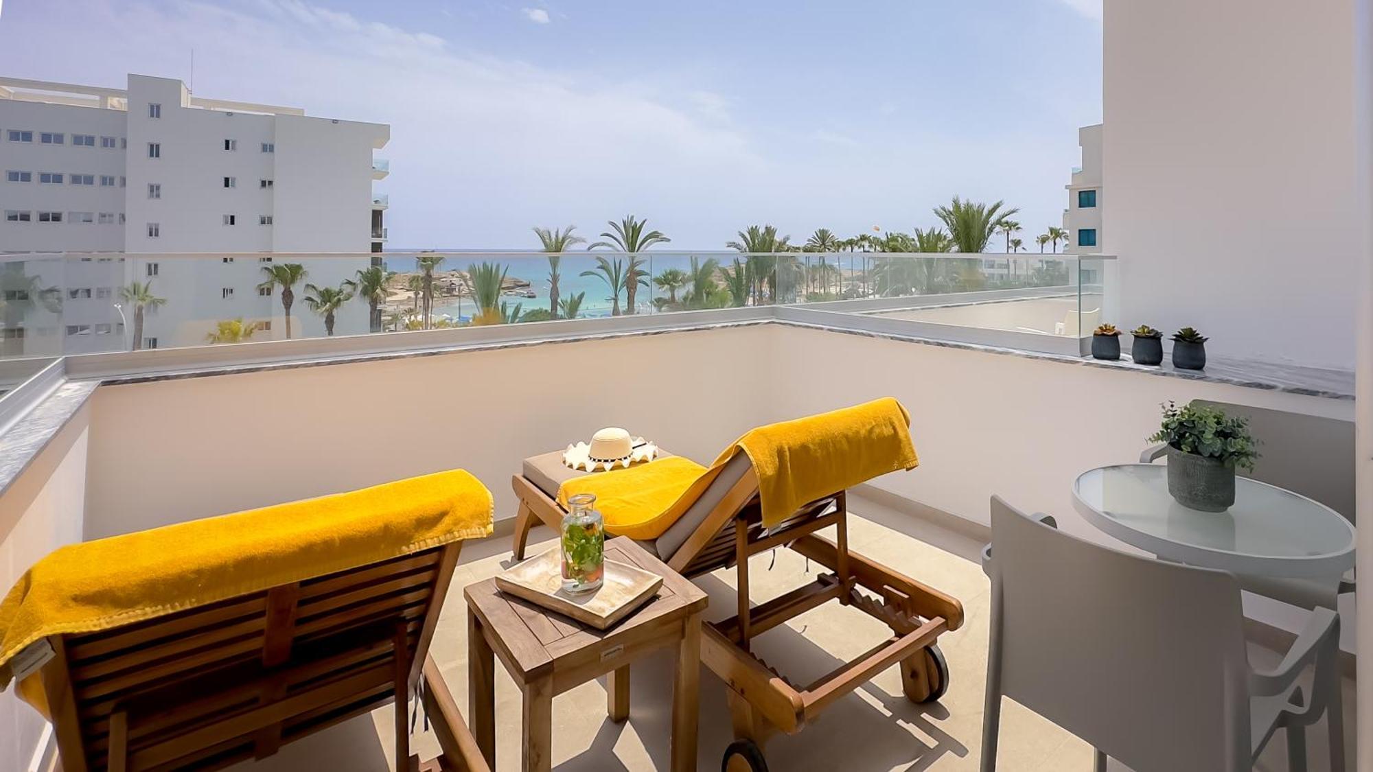 Tasia Maris Beach Hotel - Adults Only Aya Napa Dış mekan fotoğraf